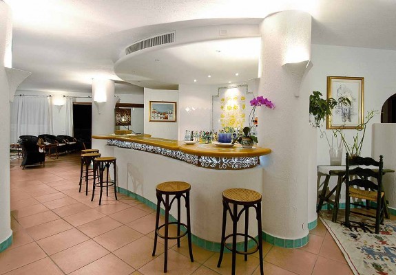 Baren, Hotel Punte Est, Baja Sardinia, Costa Smeralda